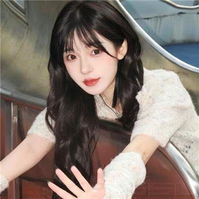 英谈女人